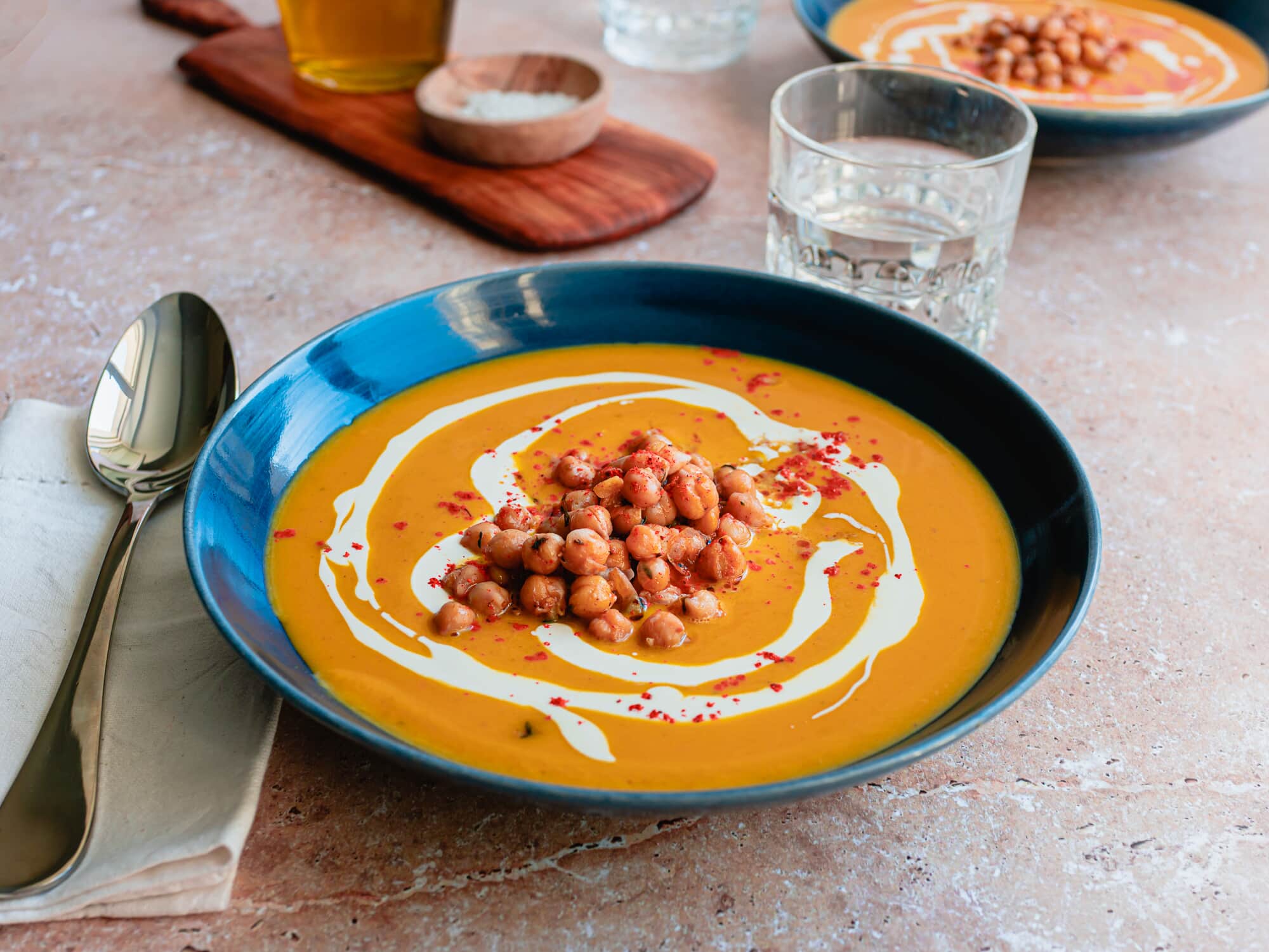Velouté de potimarron et pois-chiches rôtis Velouté de potimarron et pois-chiches rôtis